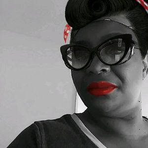 Meet your Posher, Jacqueline